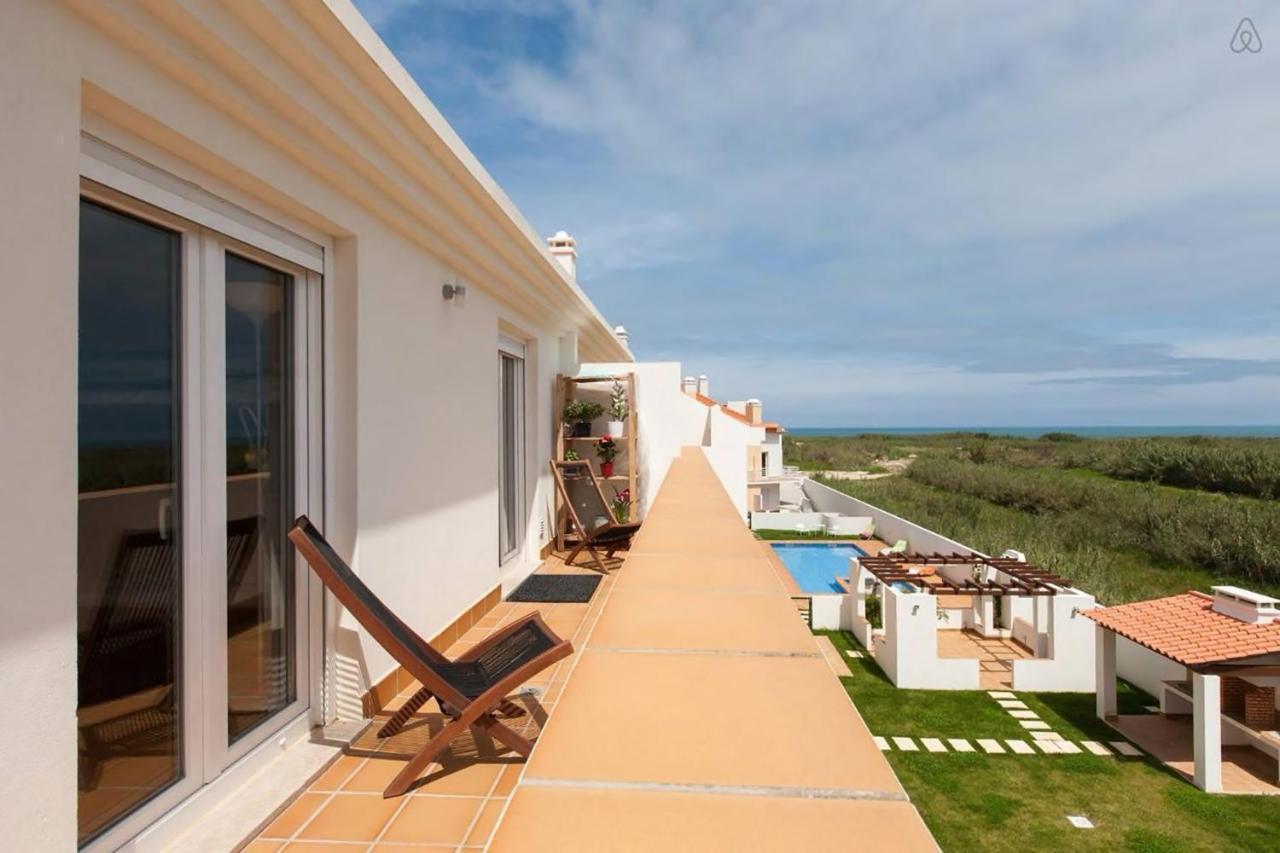Casa Baleia - Praia E Piscina - 10 Pessoas فيريل المظهر الخارجي الصورة
